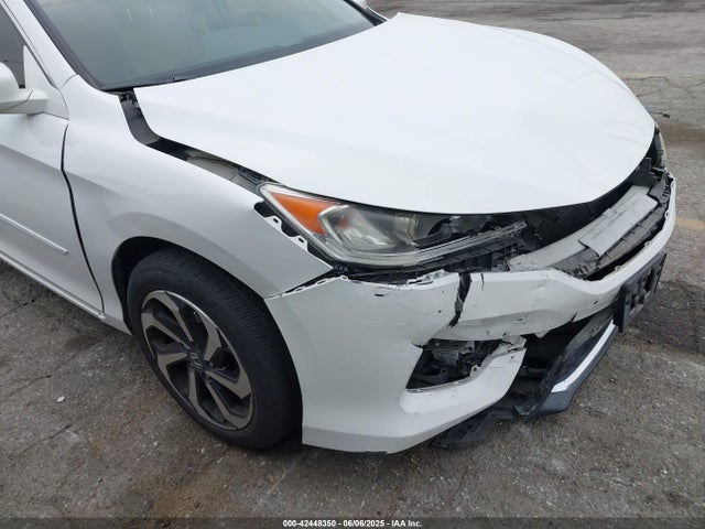 42448350 :رقم المزاد ، 1HGCR2F79HA179777 vin ، 2017 Honda Accord Ex مزاد بيع