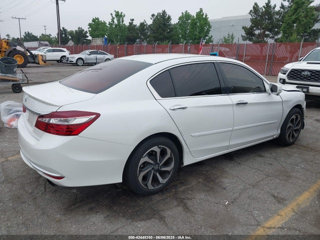 42448350 :رقم المزاد ، 1HGCR2F79HA179777 vin ، 2017 Honda Accord Ex مزاد بيع