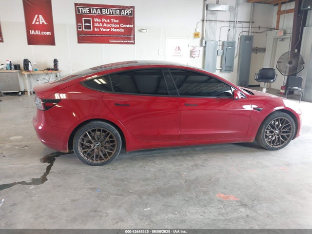 5YJ3E1EA6JF046876 Tesla MODEL 3
