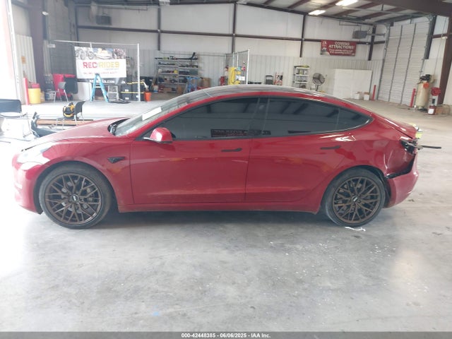 5YJ3E1EA6JF046876 Tesla MODEL 3