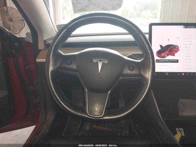 5YJ3E1EA6JF046876 Tesla MODEL 3