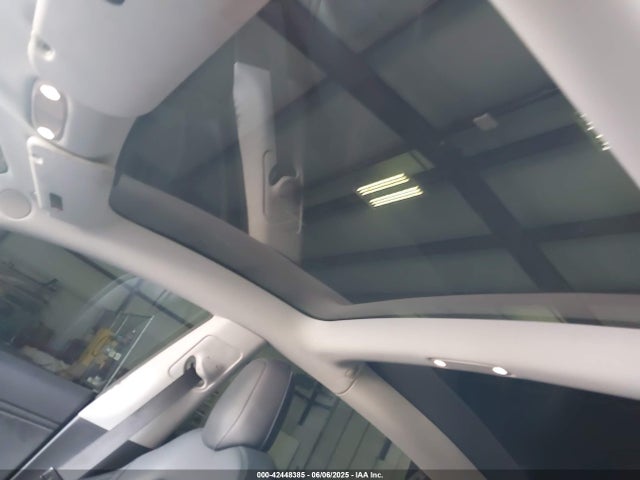 5YJ3E1EA6JF046876 Tesla MODEL 3