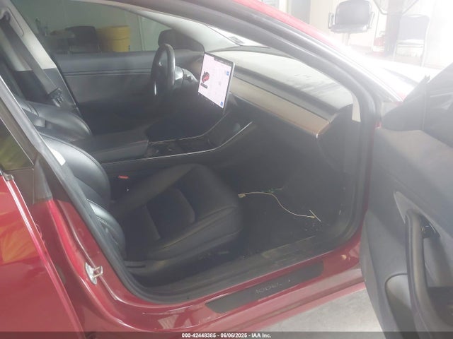 2018 TESLA MODEL 3 5YJ3E1EA6JF046876 Photo 4