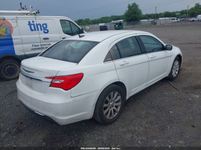 2013 CHRYSLER 200 1C3CCBBG3DN678040 Photo 3