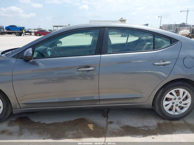5NPD74LF0JH393216 Hyundai mpi nu
