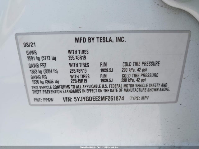 Tesla Model Y 2021 5YJYGDEE2MF261874 Image 9
