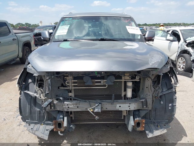 JN8AZ2NF2G9611886 Infiniti QX80