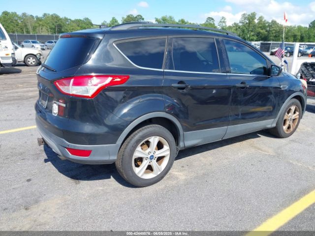 1FMCU0G92EUA30215 Ford ESCAPE SE