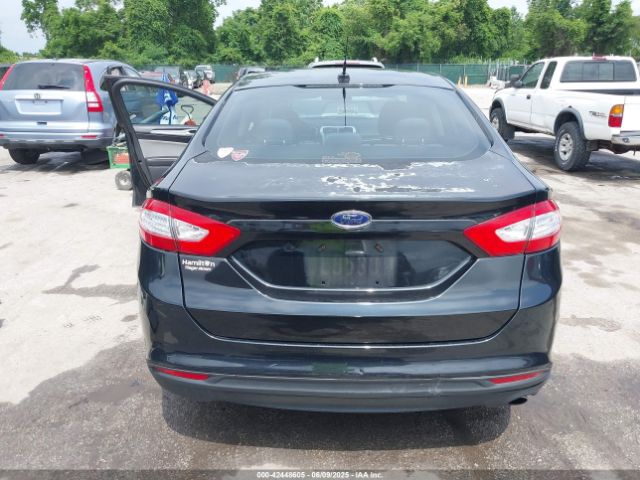 1FA6P0G7XE5359249 Ford FUSION S