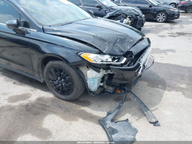 1FA6P0G7XE5359249 Ford FUSION S