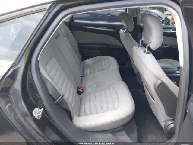 1FA6P0G7XE5359249 Ford FUSION S