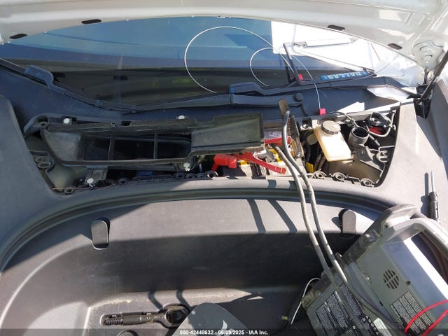 5YJ3E1EB8KF510681 Tesla 2019