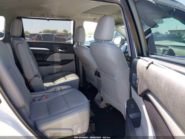 Toyota 2gr-fks 2019 5TDKZRFH1KS572694 Image 8