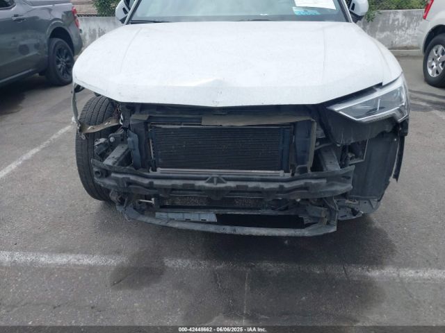 2020 AUDI Q3 WA1EECF3XL1047538 Photo 5