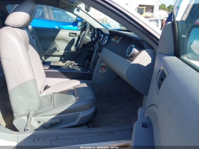 2005 FORD MUSTANG 1ZVFT80NX55112484 Photo 4