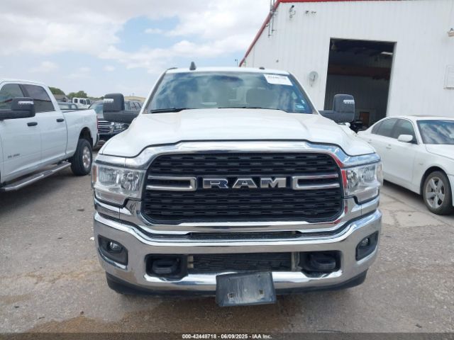 3C6UR5DL9RG154280 RAM 2500 Big Horn  4x4 6'4 Box