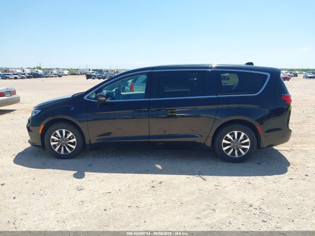 Chrysler Pacifica Hybrid Select 2024 2C4RC1S70RR169467 Image 14