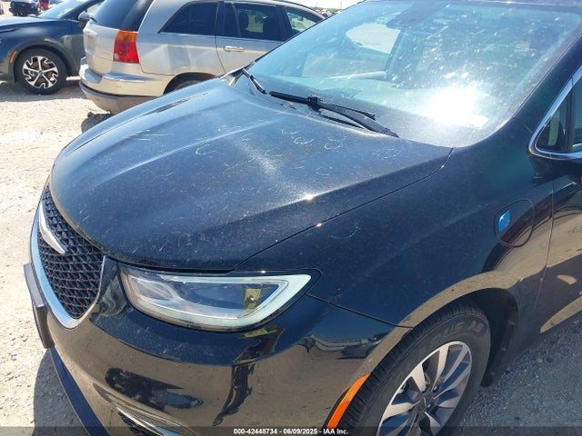 Chrysler Pacifica Hybrid Select 2024 2C4RC1S70RR169467 Image 6