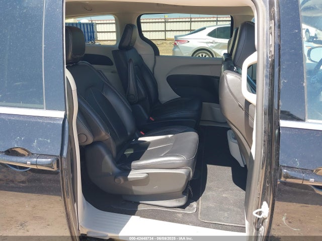 Chrysler Pacifica Hybrid Select 2024 2C4RC1S70RR169467 Image 8