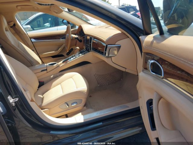 2011 PORSCHE PANAMERA WP0AA2A76BL016603 Photo 4