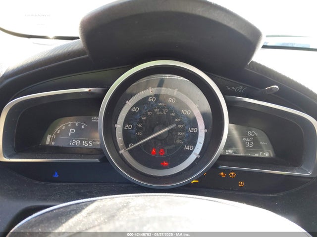 3MYDLBYV2JY325701 Toyota p5v