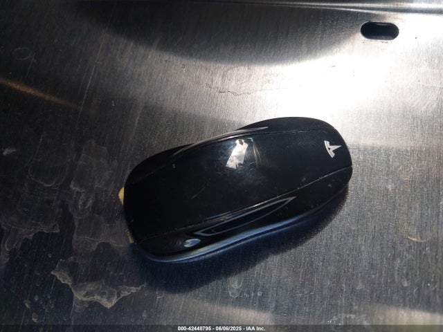 5YJSA1H17EFP41957 Tesla 2014