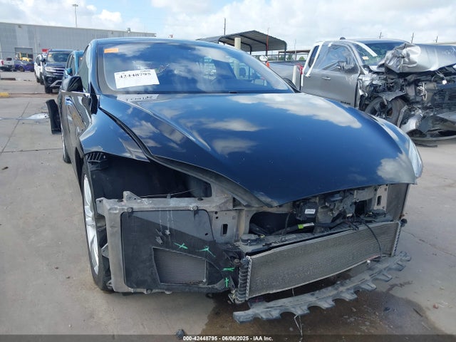 5YJSA1H17EFP41957 Tesla 2014