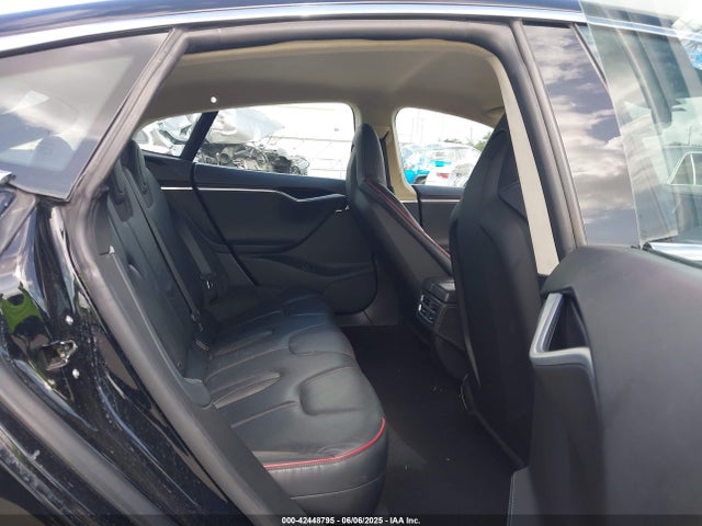 5YJSA1H17EFP41957 Tesla 2014