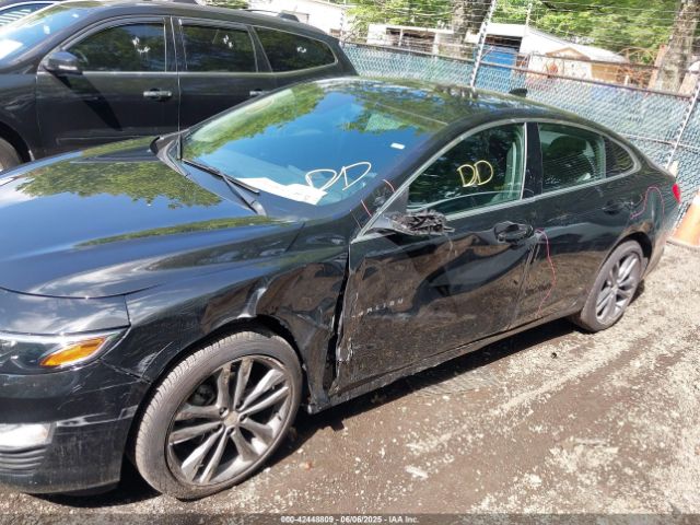 1G1ZD5ST0SF153096 Chevrolet Malibu Fwd 1lt