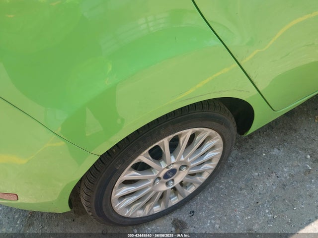 Ford Fiesta Titanium 2014 3FADP4FJ7EM203322 Image 12