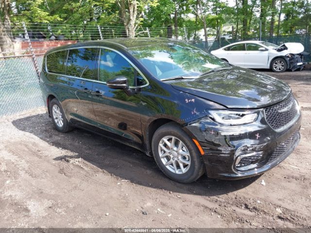 2025 CHRYSLER PACIFICA 2C4RC1BG3SR584689