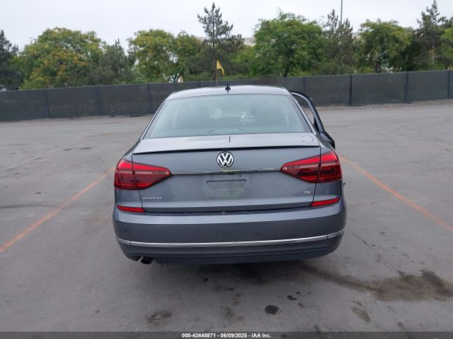 1VWAT7A30HC016476 Volkswagen 1.8 tsi