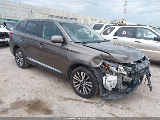 2020 MITSUBISHI OUTLANDER JA4AD3A34LZ023679 Photo 0