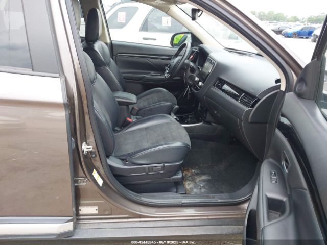 2020 MITSUBISHI OUTLANDER JA4AD3A34LZ023679 Photo 4