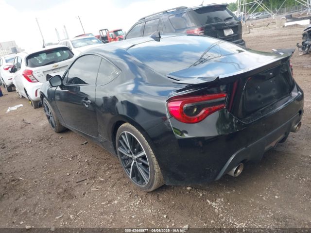 2019 TOYOTA 86 JF1ZNAE17K9701672 Photo 2