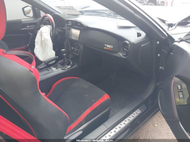 2019 TOYOTA 86 JF1ZNAE17K9701672 Photo 4