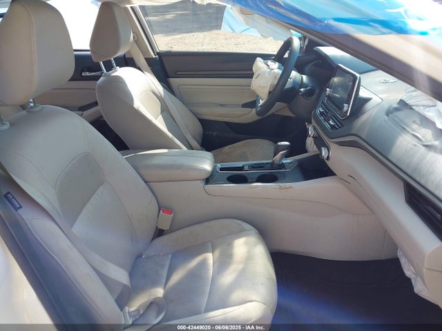 1N4BL4BV1LC175379 Nissan 2020