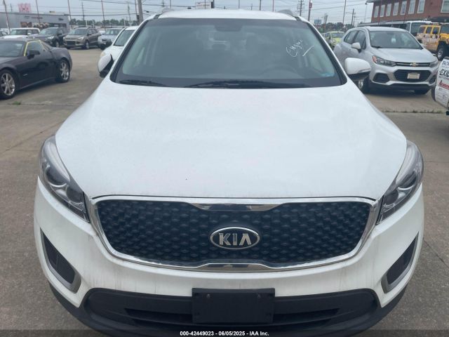 5XYPGDA55HG216167 KIA Sorento Lx/l