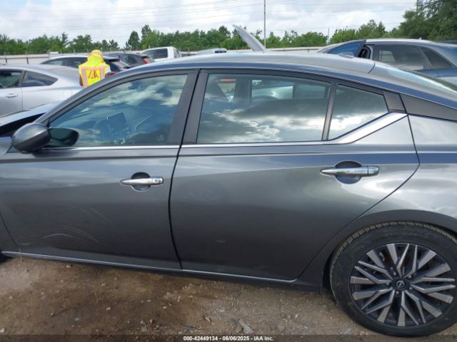 1N4BL4DVXPN392033 Nissan Altima Sv Fwd