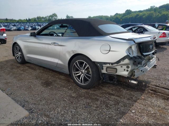 2016 FORD MUSTANG 1FATP8UH8G5274945 Photo 2