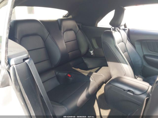 2016 FORD MUSTANG 1FATP8UH8G5274945 Photo 7