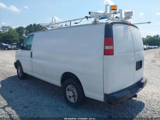 Chevrolet l20 2015 1GCWGFCF7F1159884 Image 3