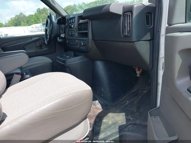 Chevrolet l20 2015 1GCWGFCF7F1159884 Image 5