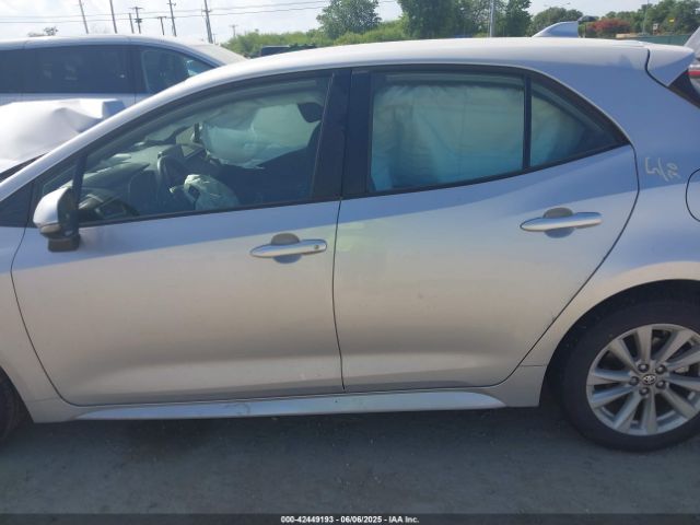 JTND4MBE9P3213717 Toyota COROLLA SE
