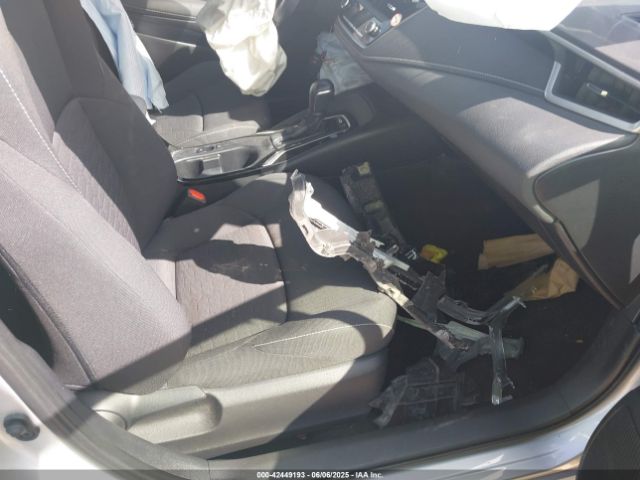 JTND4MBE9P3213717 Toyota COROLLA SE