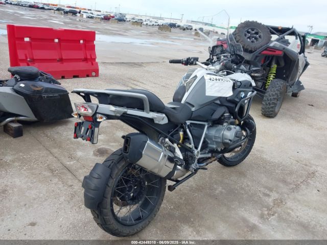 2017 BMW R1200 WB10A6100HZ656248 Photo 3