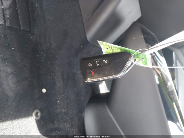 Volkswagen 2024 2024 1V2BMPE88RC003968 Image 11