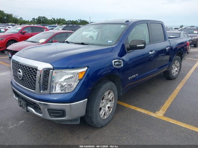 1N6AA1EK0HN547637 Nissan 2017