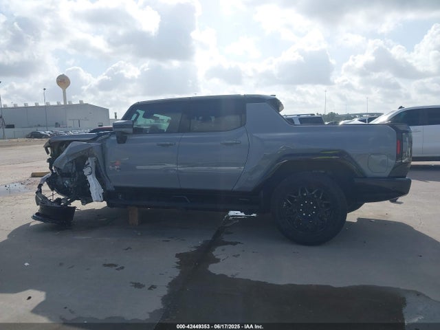 2024 Gmc Hummer Ev Pickup E4wd 2x მანქანა იყიდება აუქციონზე, vin: 1GT10BDD6RU111638, აუქციონის ნომერი: 42449353