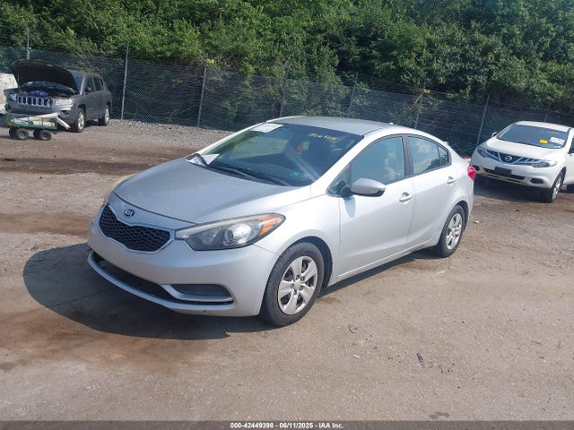 KIA dohc mpi nu 2015 KNAFK4A60F5366466 Image 2